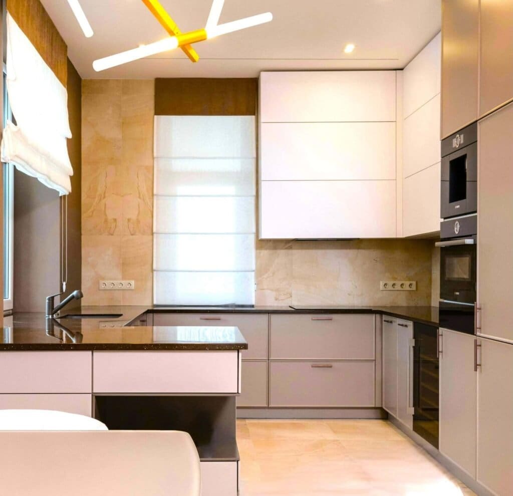 Kitchen tiling